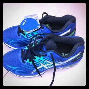 ASICS Gel Nimbus - size 11